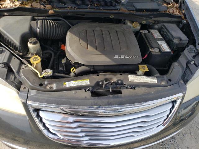 Photo 12 from auction – 2012 CHRYSLER TOWN & COU with VIN 2C4RC1CG1CR410491