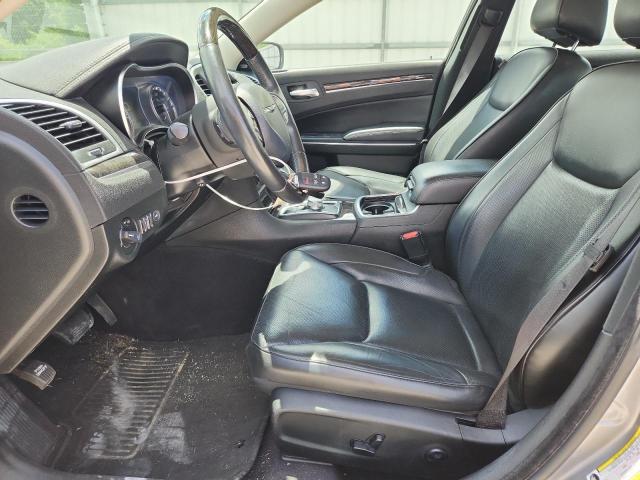 Photo 7 from auction – 2018 CHRYSLER 300 LIMITE with VIN 2C3CCAKG6JH300194