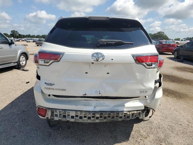 Photo 6 from auction – 2015 TOYOTA HIGHLANDER with VIN 5TDKKRFH1FS068267