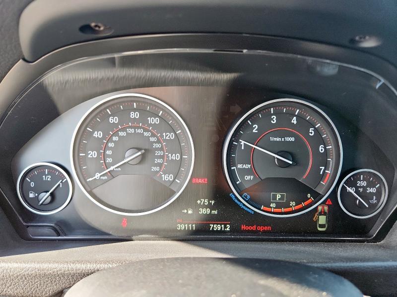 Photo 9 from auction – 2017 BMW 430I with VIN WBA4R7C3XHK896343