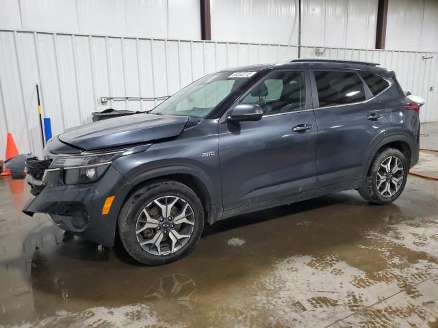 KIA SELTOS EX 2021 with VIN KNDERCAA4M7135175 - Photo from auction