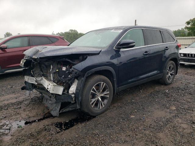 TOYOTA HIGHLANDER 2019 with VIN 5TDBZRFH7KS972727 - Photo from auction
