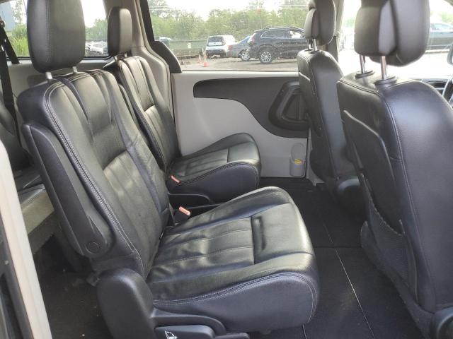Photo 11 from auction – 2013 CHRYSLER TOWN & COU with VIN 2C4RC1BG8DR621190