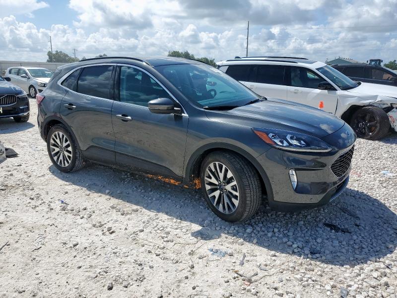 Photo 4 from auction – 2020 FORD ESCAPE TIT with VIN 1FMCU0DZ2LUC18637