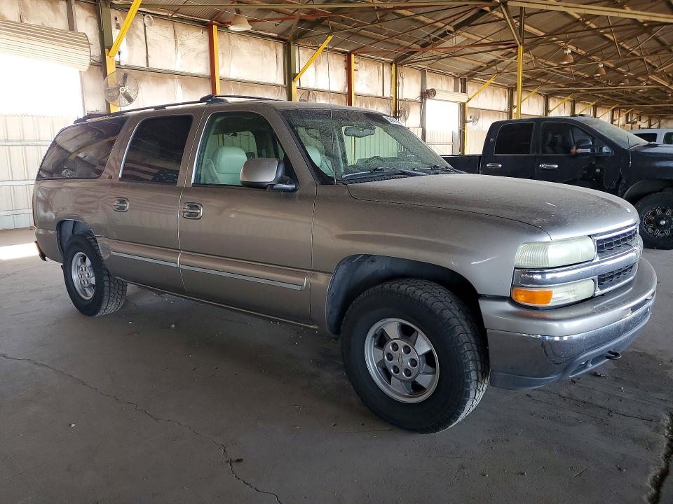 Photo 4 from auction – 2001 CHEVROLET SUBURBAN with VIN 3GNFK16T51G144689