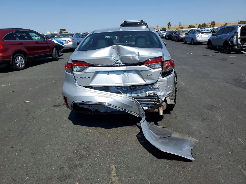 Photo 6 from auction – 2021 TOYOTA COROLLA with VIN 5YFEPMAE3MP183568