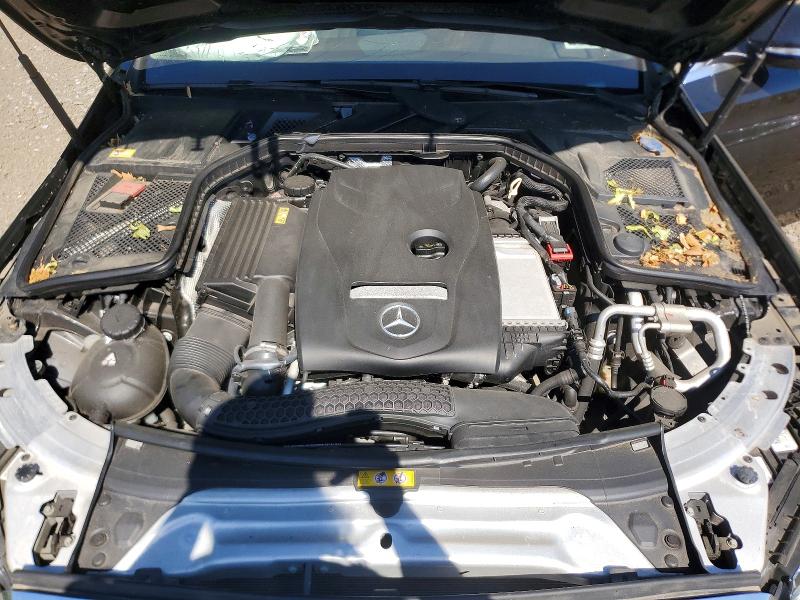 Photo 11 from auction – 2015 MERCEDES-BENZ C with VIN 55SWF4KB6FU022074