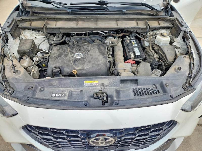 Photo 12 from auction – 2021 TOYOTA HIGHLANDER with VIN 5TDLZRAH1MS065440