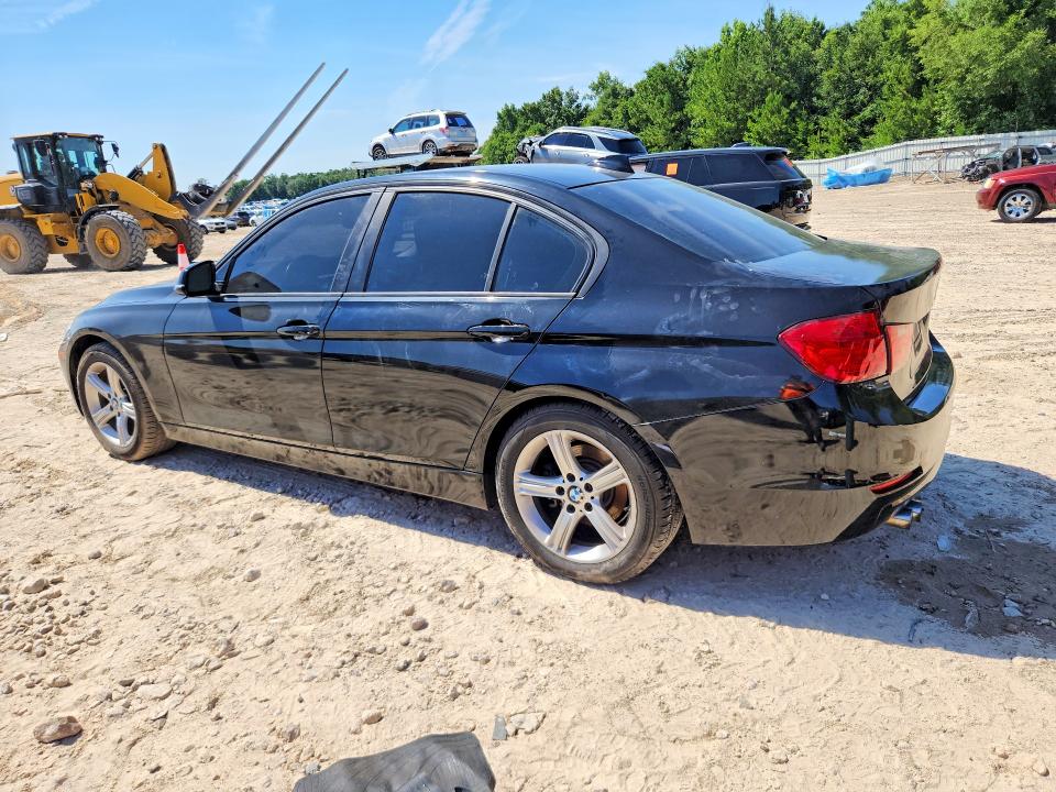 Photo 2 from auction – 2013 BMW 328 with VIN WBA3A5G53DNP22139