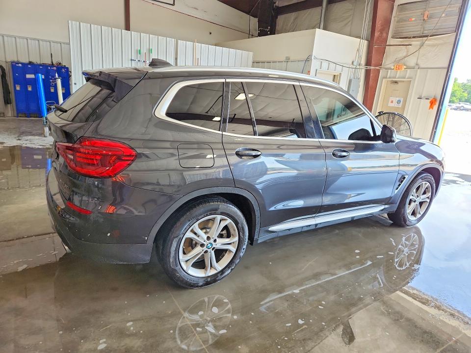 Photo 3 from auction – 2021 BMW X3 with VIN 5UXTY5C08M9H75907