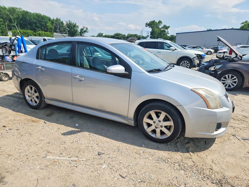 Photo 4 from auction – 2010 NISSAN SENTRA with VIN 3N1AB6AP3AL689472