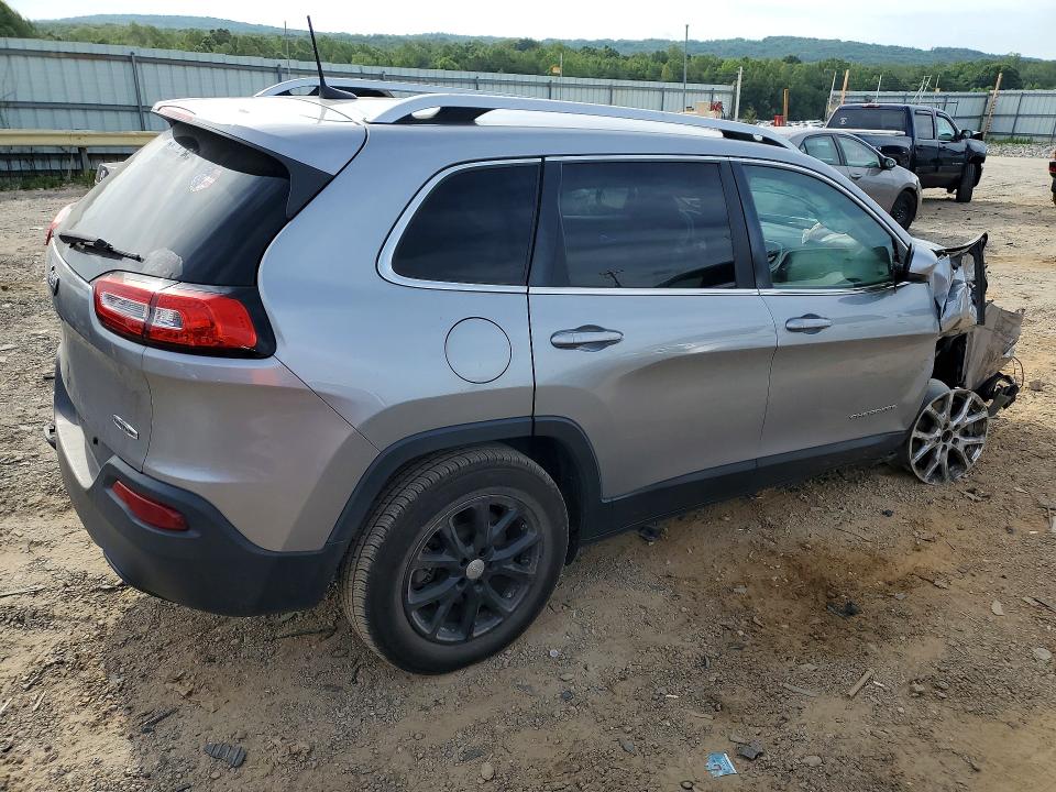 Photo 3 from auction – 2017 JEEP CHEEROKEE with VIN 1C4PJMCB4HW505693