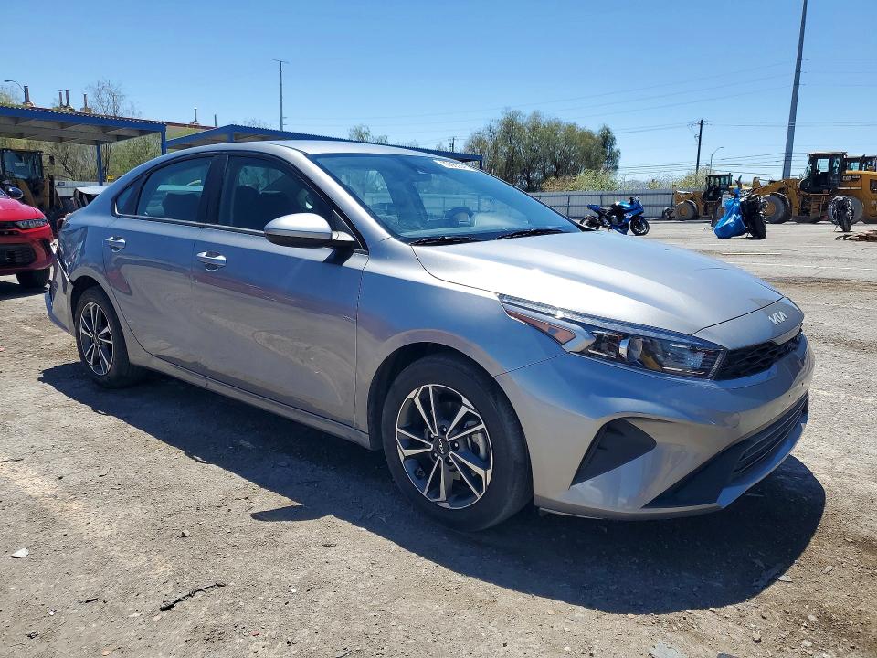 Photo 4 from auction – 2024 KIA FORTE with VIN 3KPF24AD4RE787407