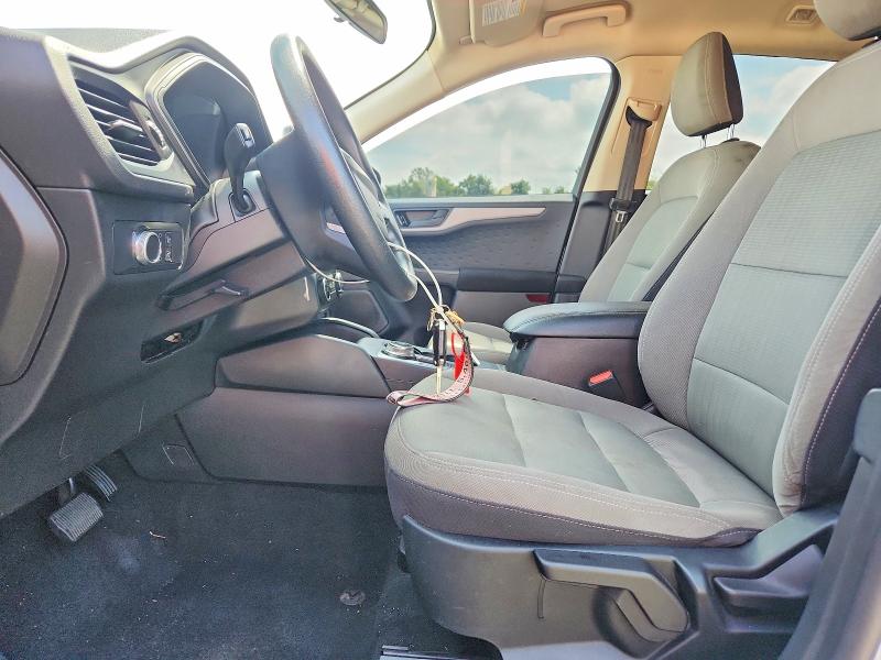 Photo 7 from auction – 2020 FORD ESCAPE with VIN 1FMCU0F65LUA48843