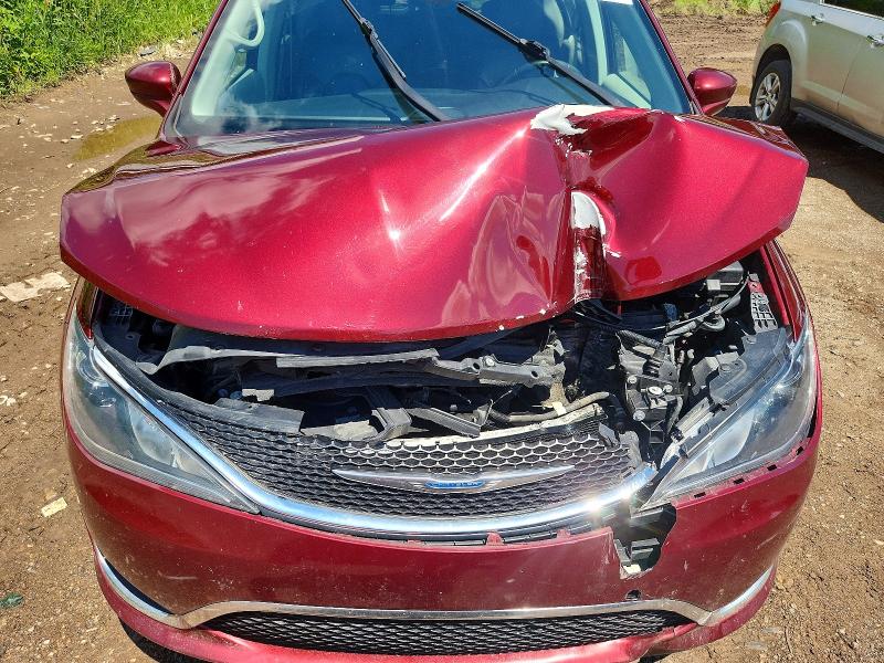 Photo 12 from auction – 2018 CHRYSLER PACIFICA with VIN 2C4RC1EG2JR289612