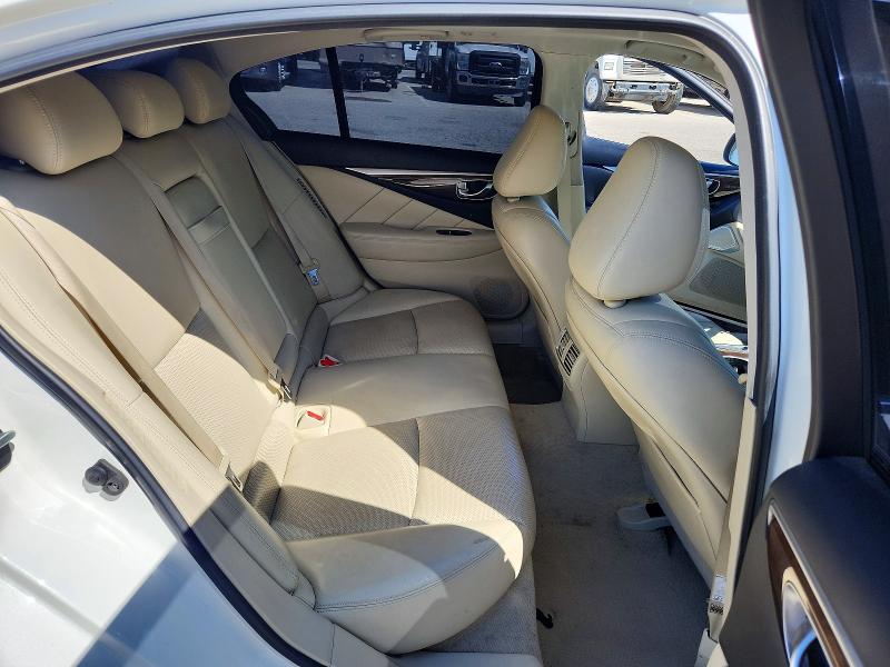 Photo 10 from auction – 2017 INFINITI Q50 with VIN JN1AV7AP0HM890047