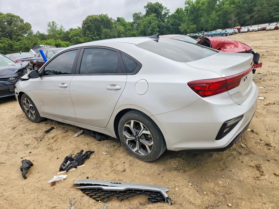 Photo 2 from auction – 2021 KIA FORTE with VIN 3KPF24AD5ME386800