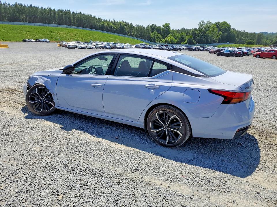 Photo 2 from auction – 2023 NISSAN ALTIMA with VIN 1N4BL4CV9PN323352