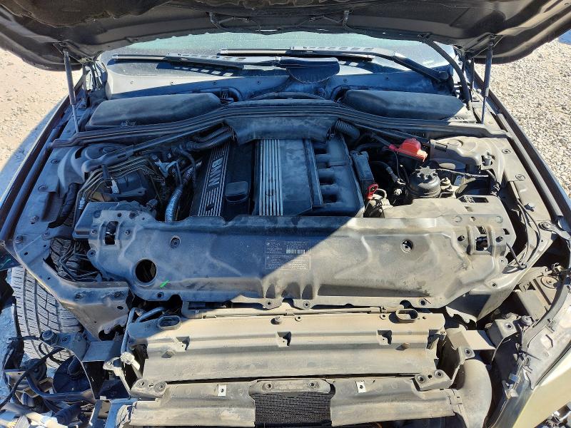 Снимка 11 от търг – 2005 BMW 530 с VIN WBANA73505B819375