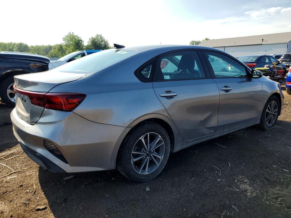 Photo 3 from auction – 2024 KIA FORTE with VIN 3KPF24ADXRE752001