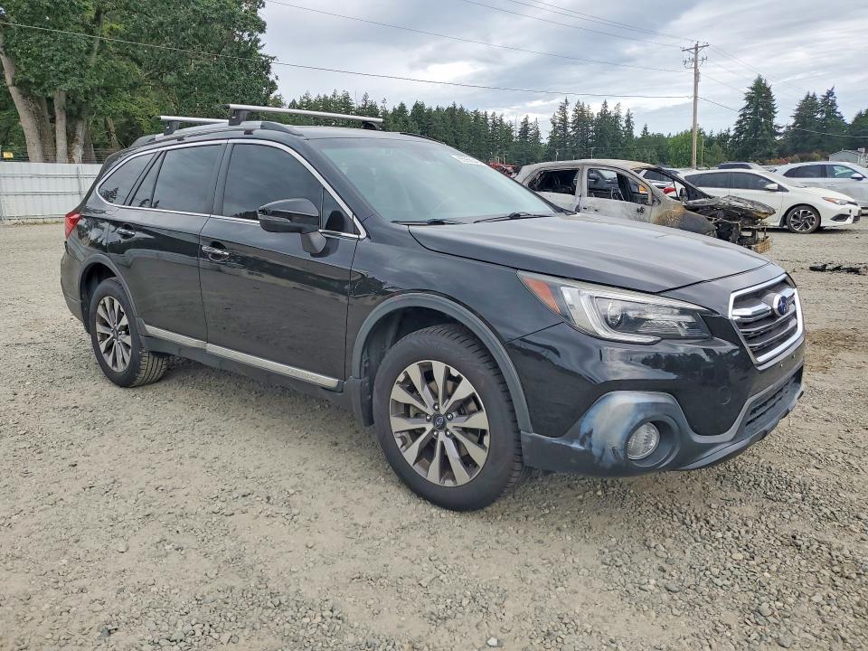 Photo 4 from auction – 2018 SUBARU OUTBACK with VIN 4S4BSETC9J3215779