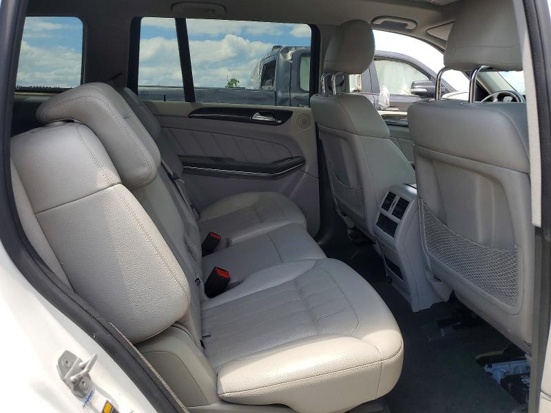 Photo 11 from auction – 2014 MERCEDES-BENZ GL with VIN 4JGDF7CE2EA315265