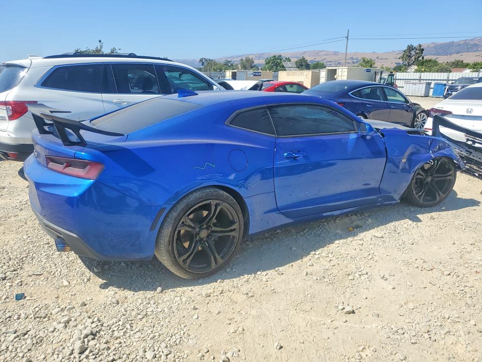 Photo 3 from auction – 2016 CHEVROLET CAMARO with VIN 1G1FB1RX8G0158647