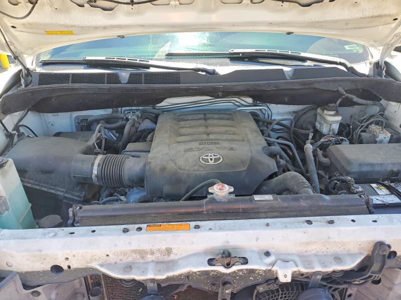 Photo 11 from auction – 2017 TOYOTA SEQUOIA with VIN 5TDDW5G17HS155360