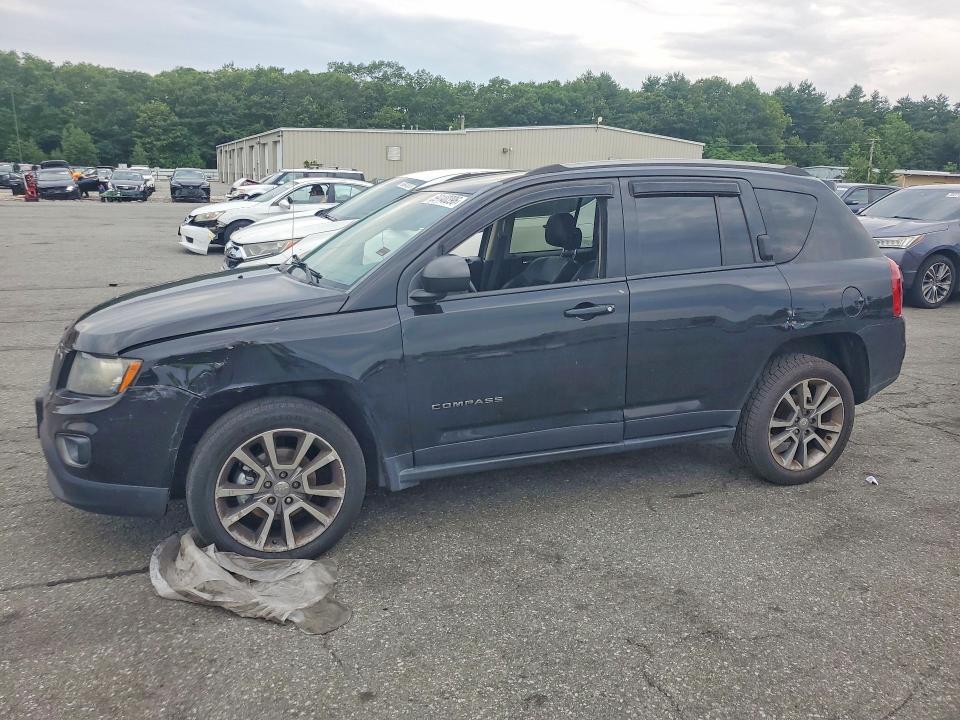 JEEP COMPASS 2016 with VIN 1C4NJDBB9GD598519 - Photo from auction