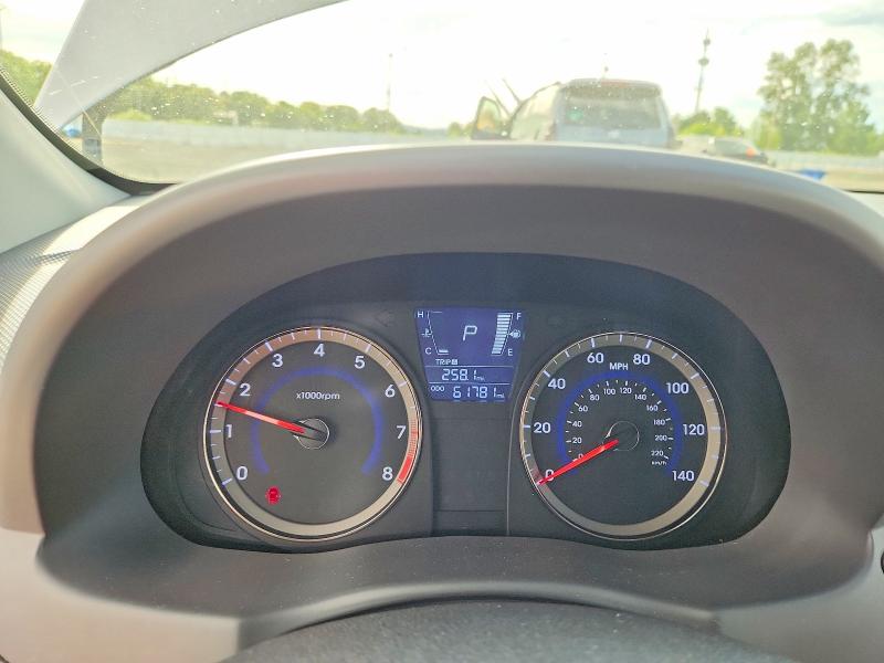 Photo 9 from auction – 2014 HYUNDAI ACCENT with VIN KMHCU4AE9EU769109