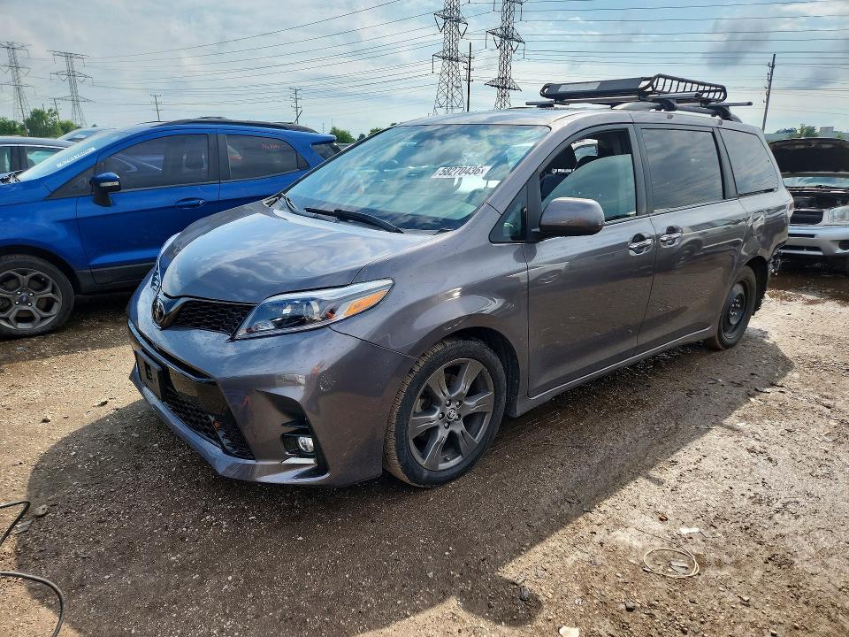 TOYOTA SIENNA 2018 with VIN 5TDXZ3DC7JS959257 - Photo from auction