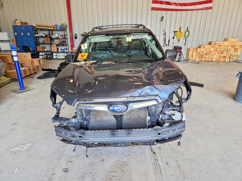 Photo 5 from auction – 2020 SUBARU FORESTER with VIN JF2SKASC4LH457434