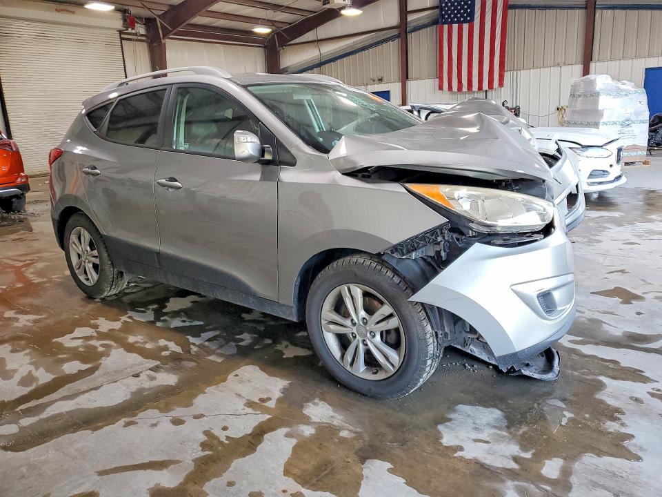 Photo 4 from auction – 2012 HYUNDAI TUCSON with VIN KM8JUCAC8CU394536
