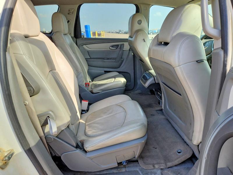Снимка 11 от търг – 2015 CHEVROLET TRAVERSE с VIN 1GNKRHKD5FJ329882