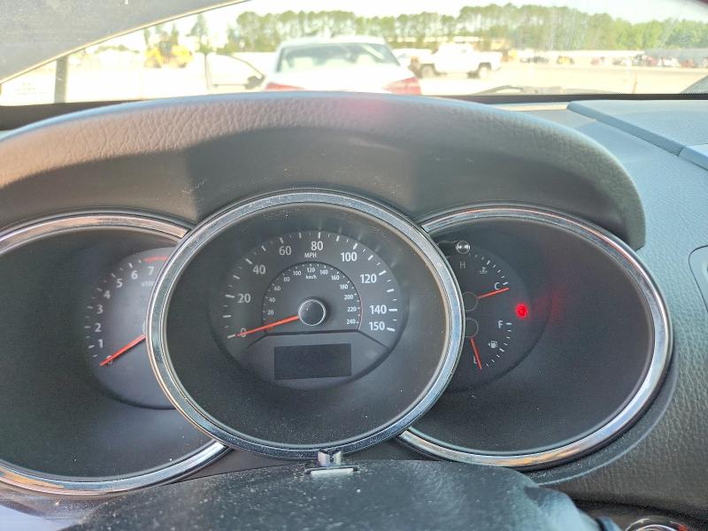 Photo 9 from auction – 2012 KIA SORENTO with VIN 5XYKU4A21CG234425