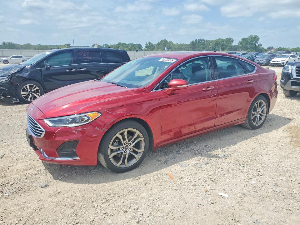 FORD FUSION 2019 with VIN 3FA6P0CD5KR214219 - Photo from auction
