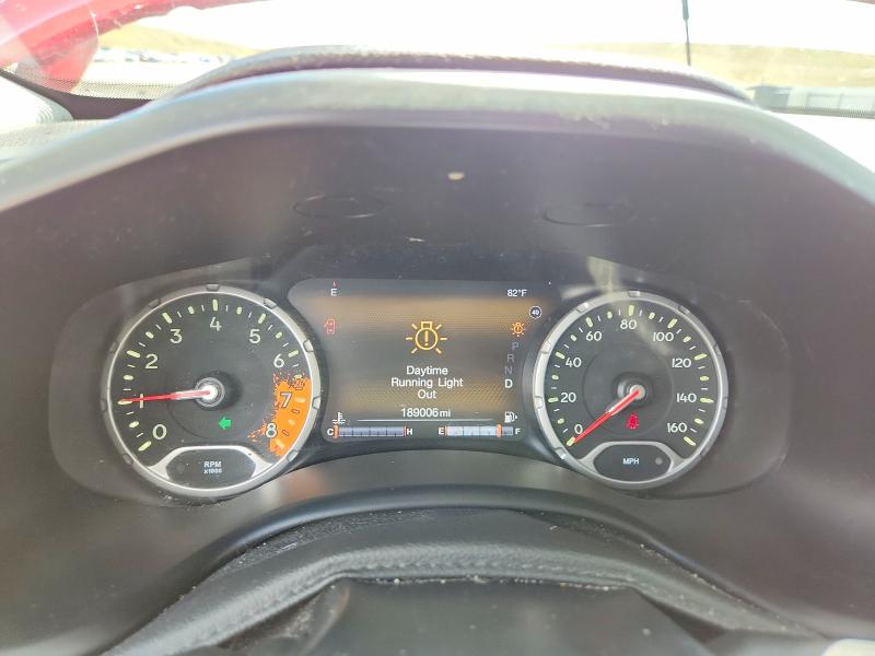 Photo 9 from auction – 2017 JEEP RENEGADE with VIN ZACCJBCB7HPE87643