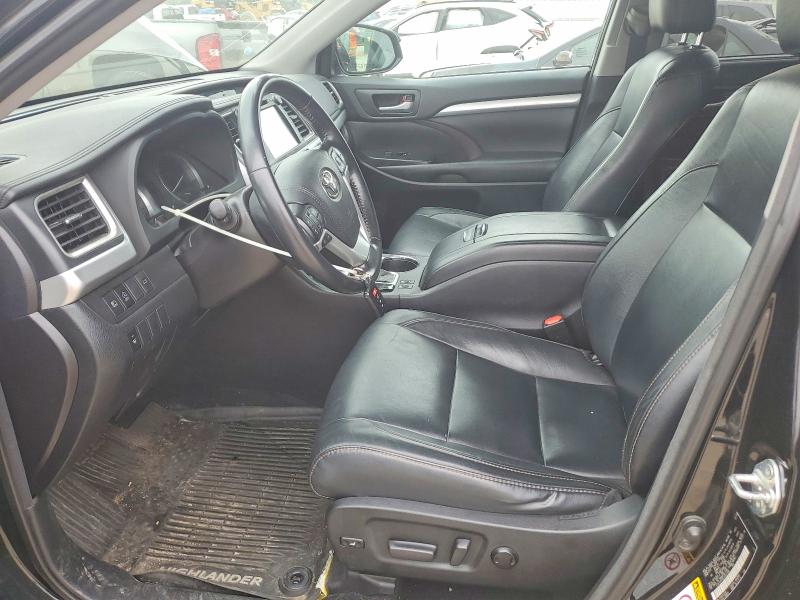 Photo 7 from auction – 2018 TOYOTA HIGHLANDER with VIN 5TDJZRFH8JS542456