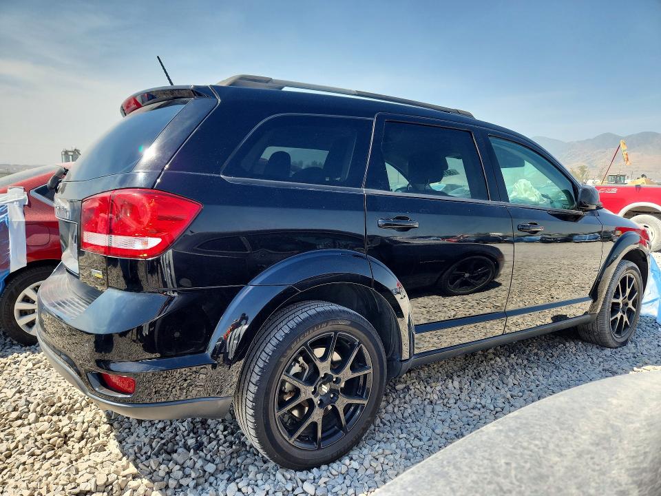 Photo 3 from auction – 2018 DODGE JOURNEY with VIN 3C4PDCBG5JT263636