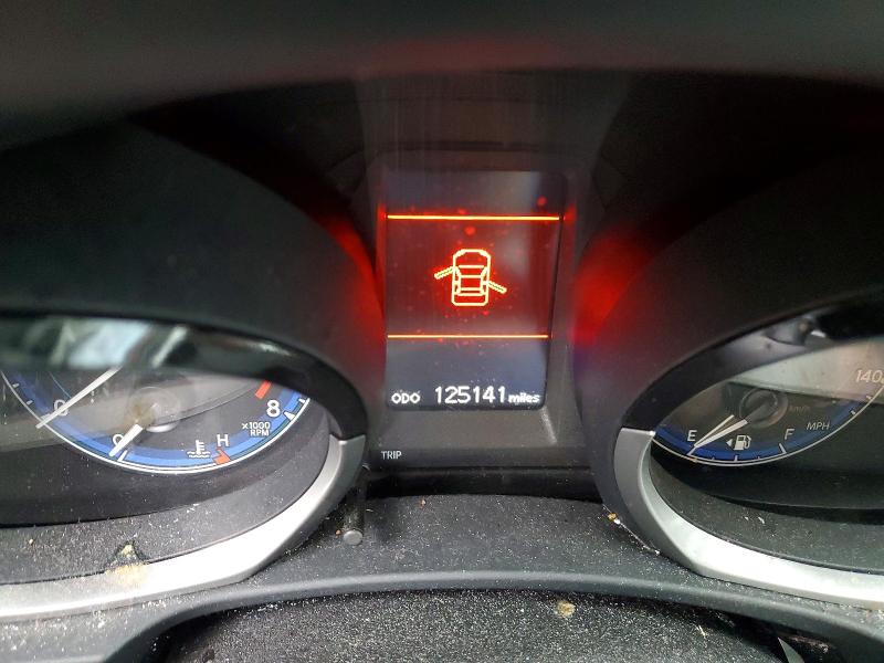 Photo 9 from auction – 2015 TOYOTA COROLLA with VIN 2T1BURHE5FC451621