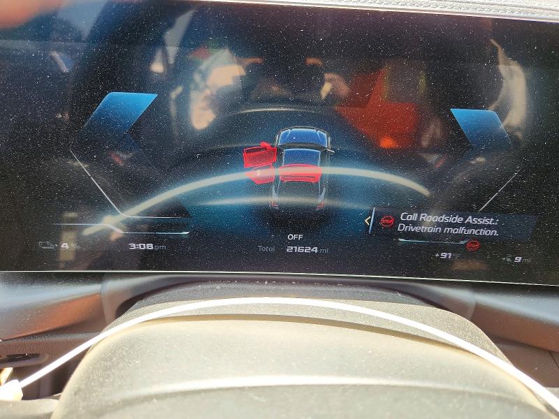 Photo 9 from auction – 2024 BMW I4 with VIN WBY33AW02RFS36725