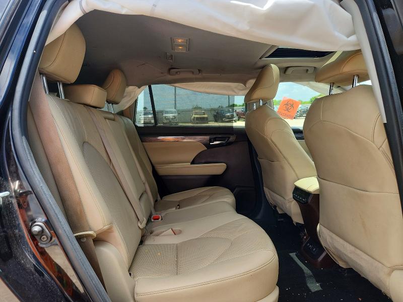 Photo 11 from auction – 2020 TOYOTA HIGHLANDER with VIN 5TDYZRAH6LS003519