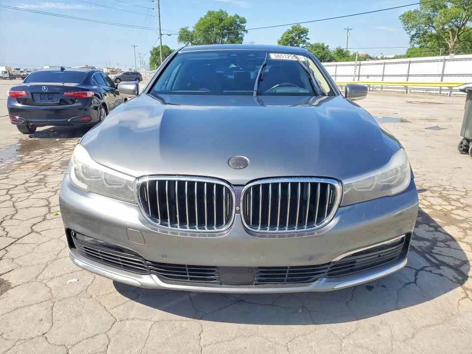 Photo 5 from auction – 2016 BMW 740 with VIN WBA7E2C5XGG504685