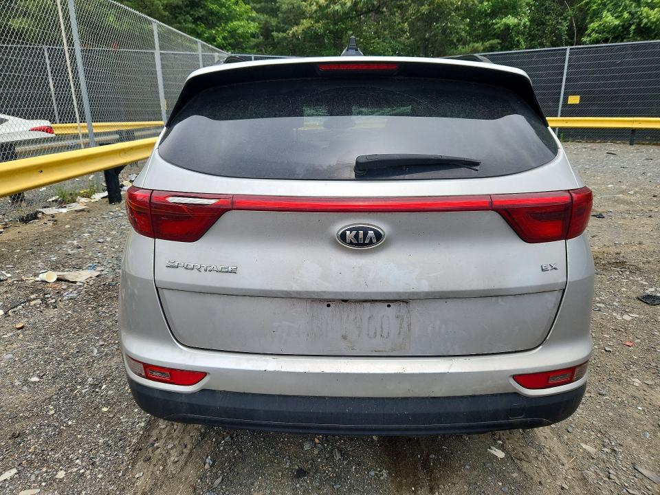 Снимка 6 от търг – 2018 KIA SPORTAGE с VIN KNDPNCAC4J7365459