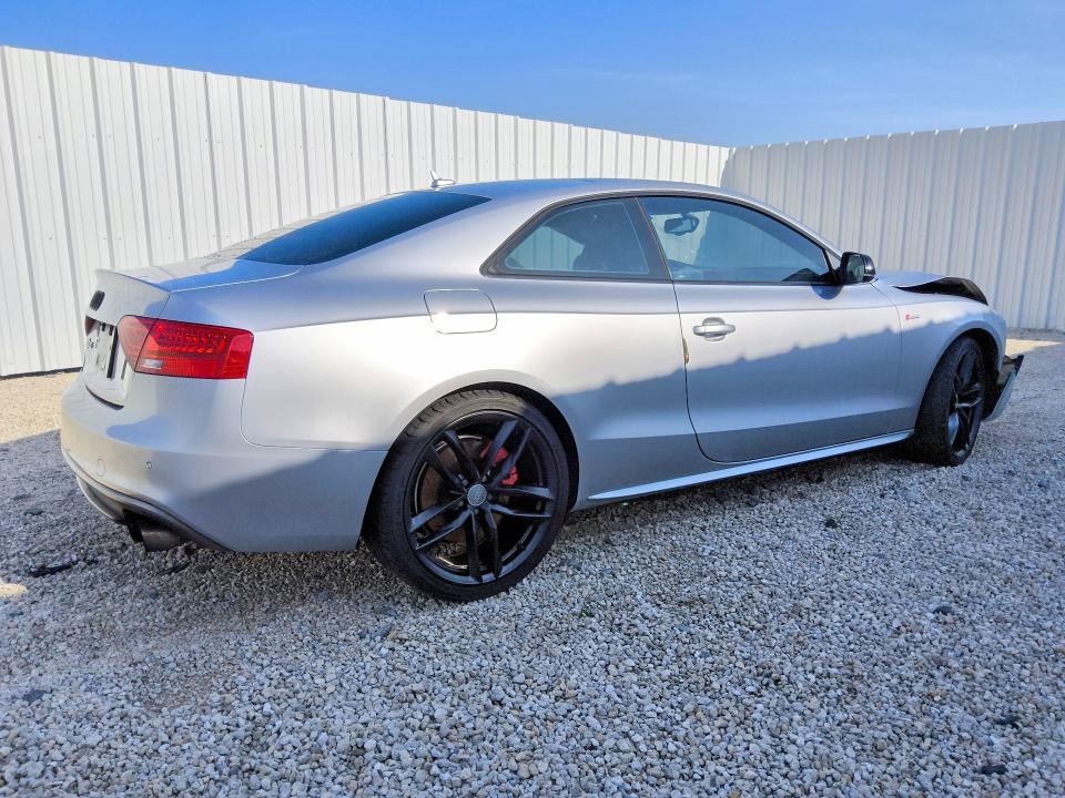 Photo 3 from auction – 2016 AUDI S5 with VIN WAUC4AFR2GA022757
