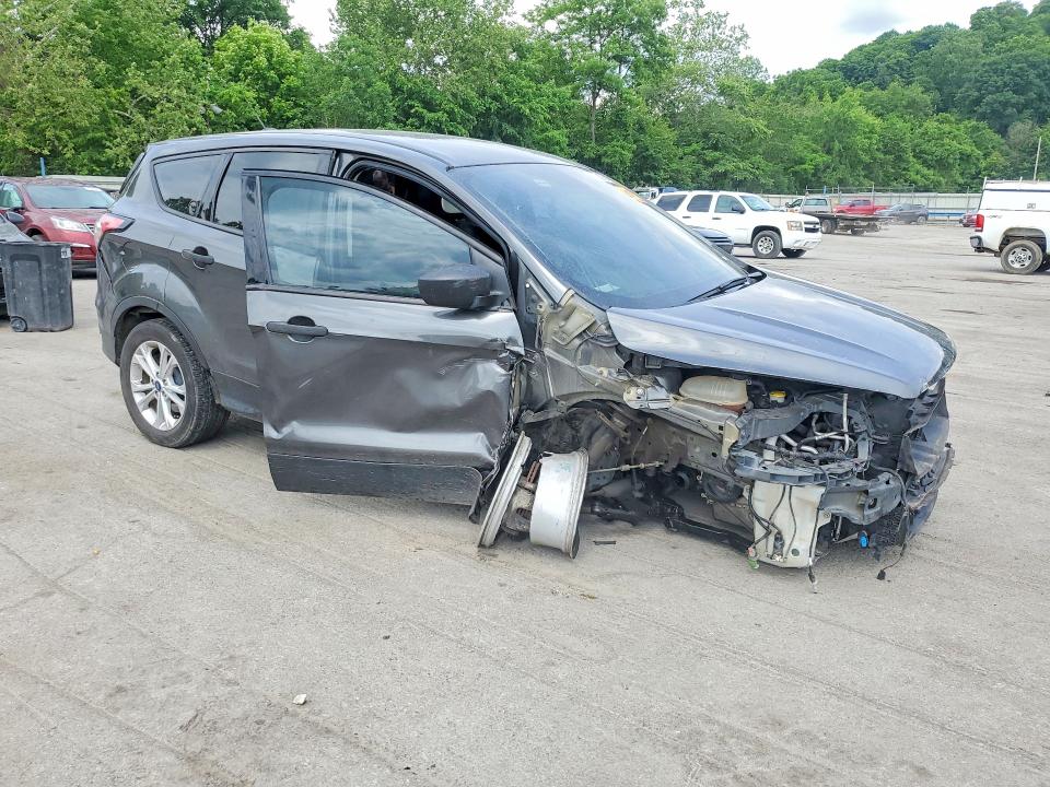 Photo 4 from auction – 2017 FORD ESCAPE with VIN 1FMCU0F70HUE71541