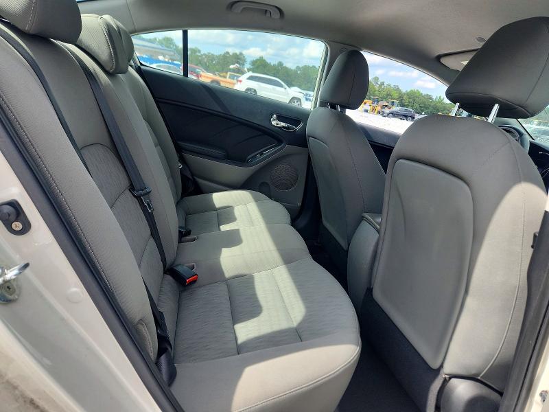 Photo 10 from auction – 2015 KIA FORTE with VIN KNAFK4A68F5334655