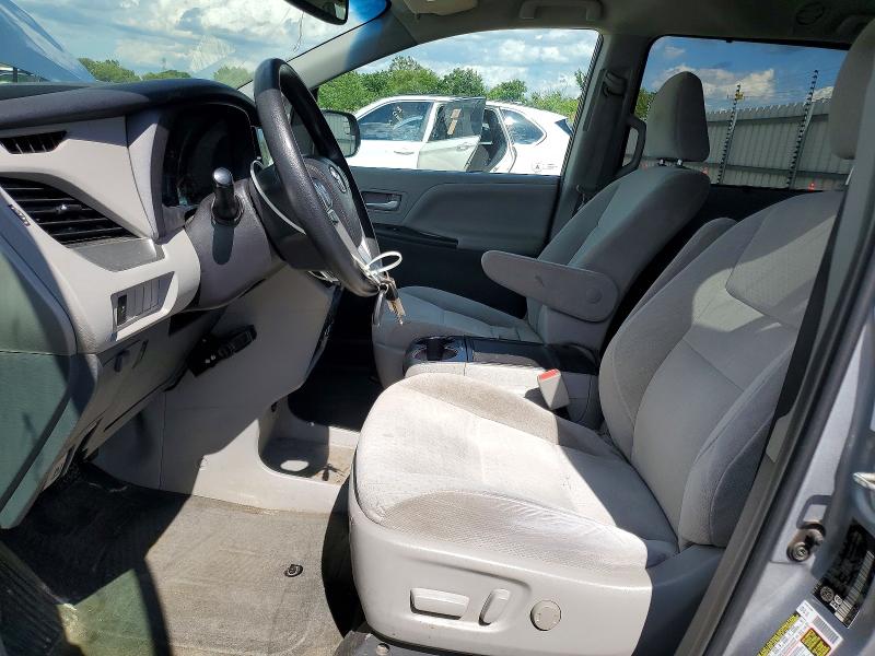 Photo 7 from auction – 2016 TOYOTA SIENNA with VIN 5TDKK3DC8GS745367