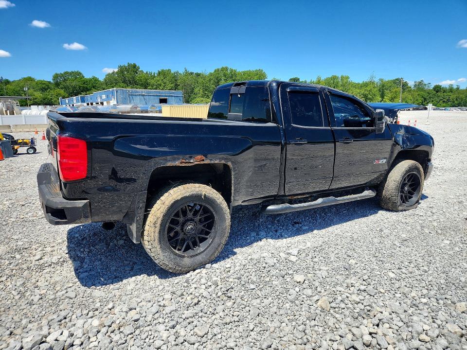 Photo 3 from auction – 2015 CHEVROLET SILVERADO with VIN 1GCVKREC8FZ380443