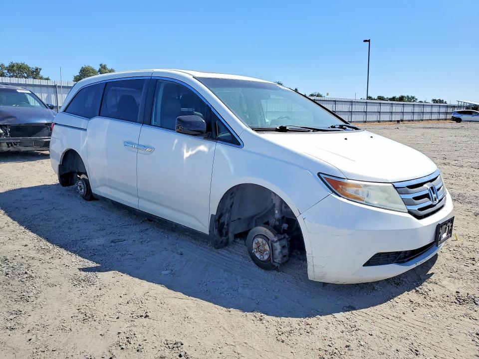 Photo 4 from auction – 2013 HONDA ODYSSEY with VIN 5FNRL5H69DB023613